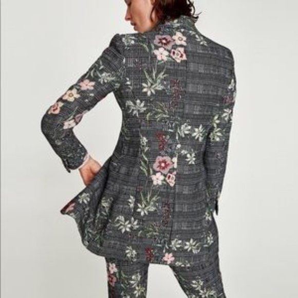 SOLD Zara Jacket High-Quality Business Core Embroidered Fabric Blazer Med - Picture 9 of 9